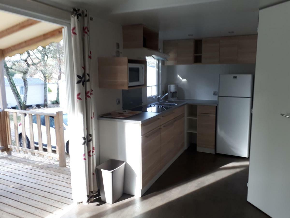 Mobil Home Sainte Baume Nans-les-Pins Exterior foto